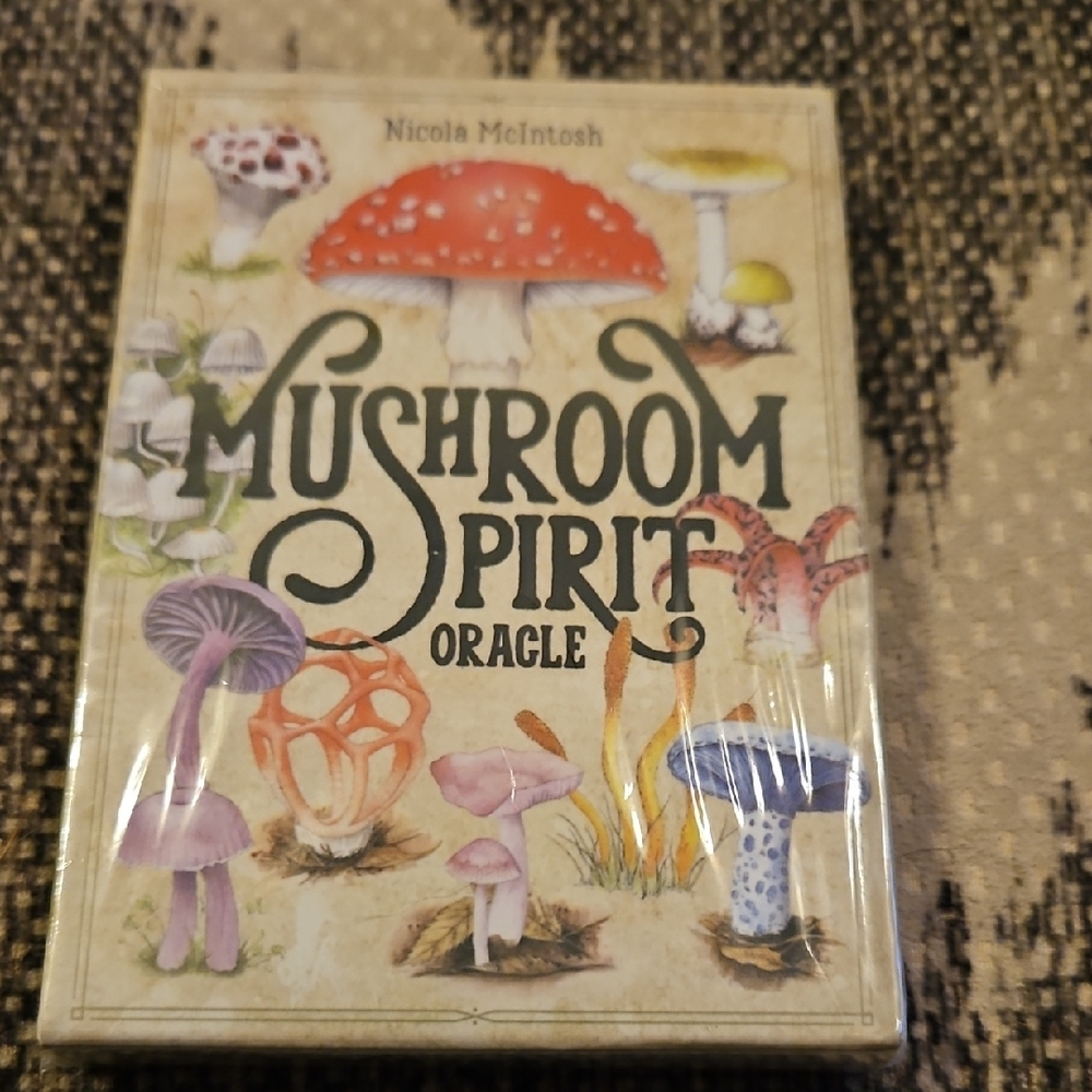 Mushroom Spirit Oracle Deck - Picture 1 of 2